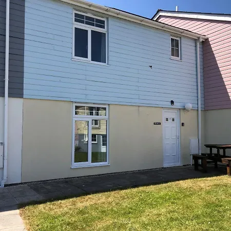 Waves Villa St Columb Major Exterior photo
